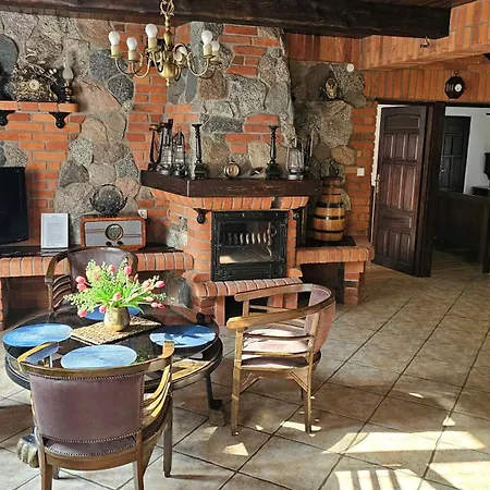 POKOJE GOŚCINNE MAJKA Apartament Stare jest Piękne